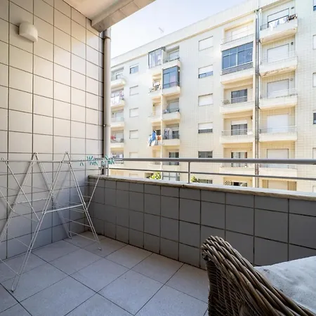 Апартаменти Apartamento Albano Belino, Ideal Para Familia E Grupos Брага